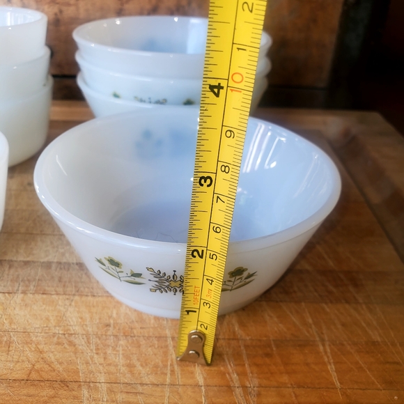 Fire King Meadow Green 5" bowl. Rare set of four! - Picture 5 of 8